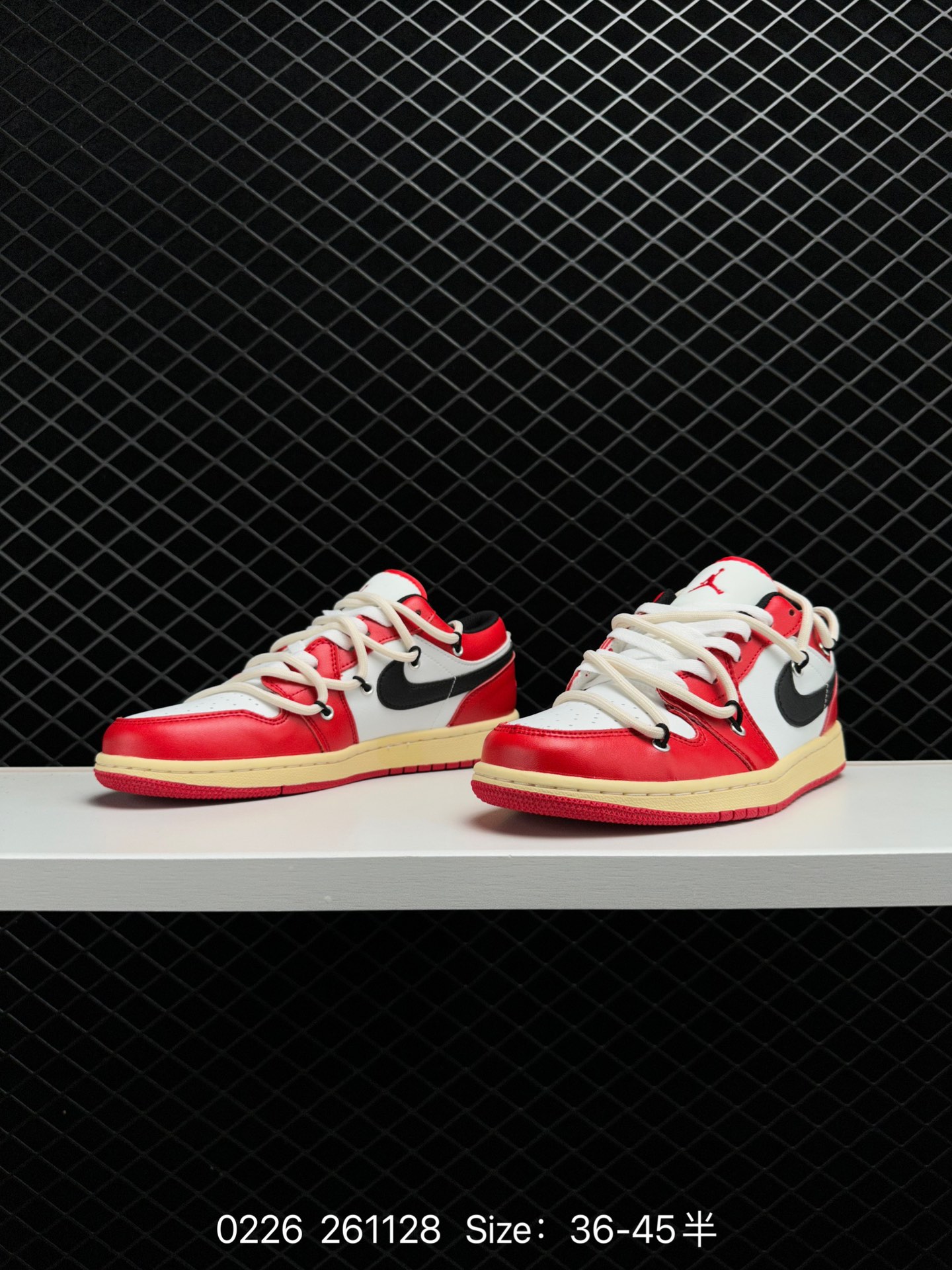 Air Jordan 1 Low AJ1